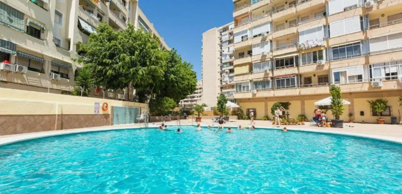 Con Luz Propia Apartment Torremolinos Spain
